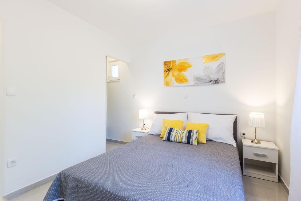 Petra Modern Apartment With Free Parking And Bbq Ζαντάρ Εξωτερικό φωτογραφία